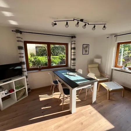 Mit Gartenblick * 윌헴스돌프